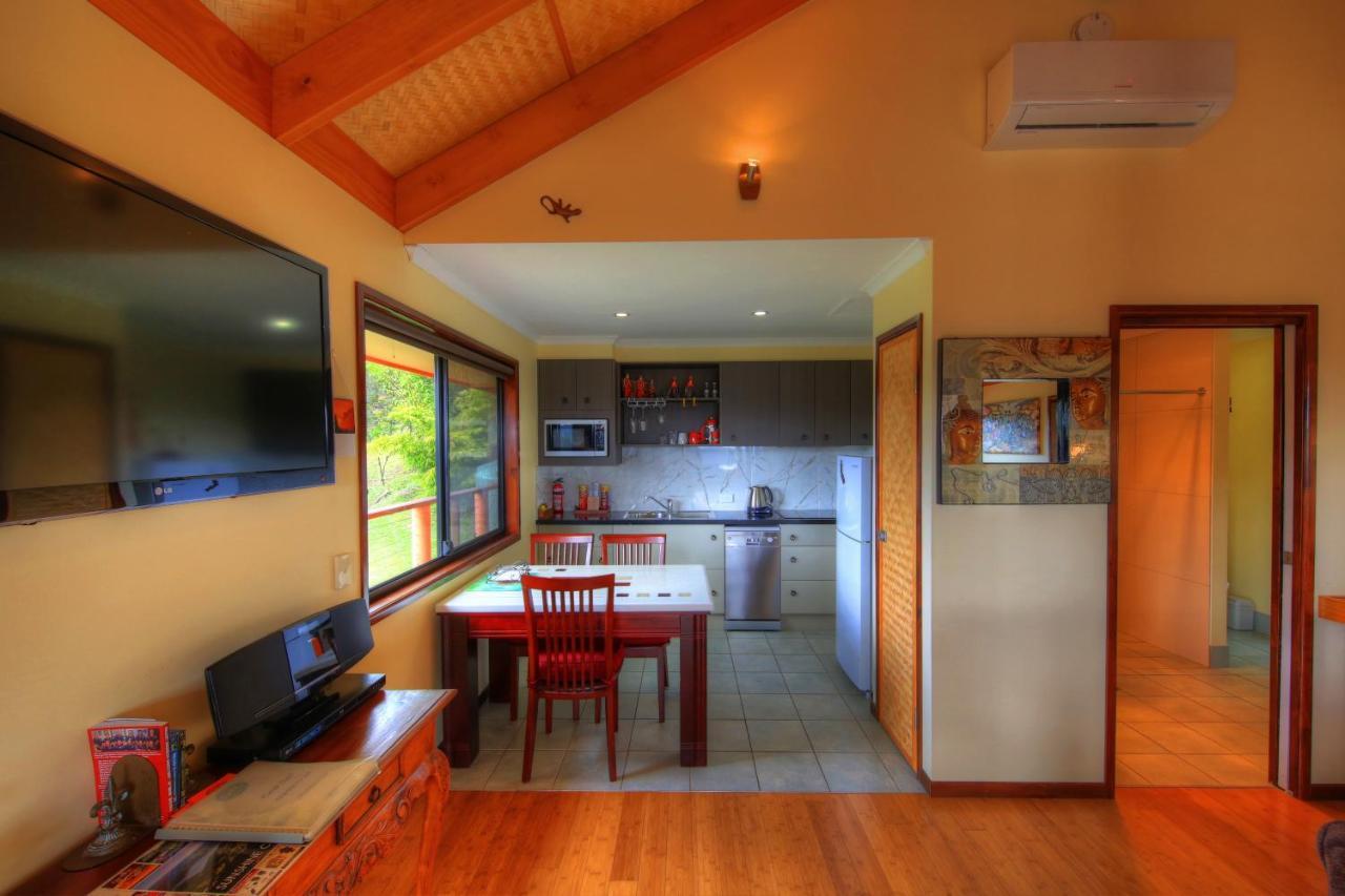 Maleny Tropical Retreat Bed & Breakfast Exterior photo