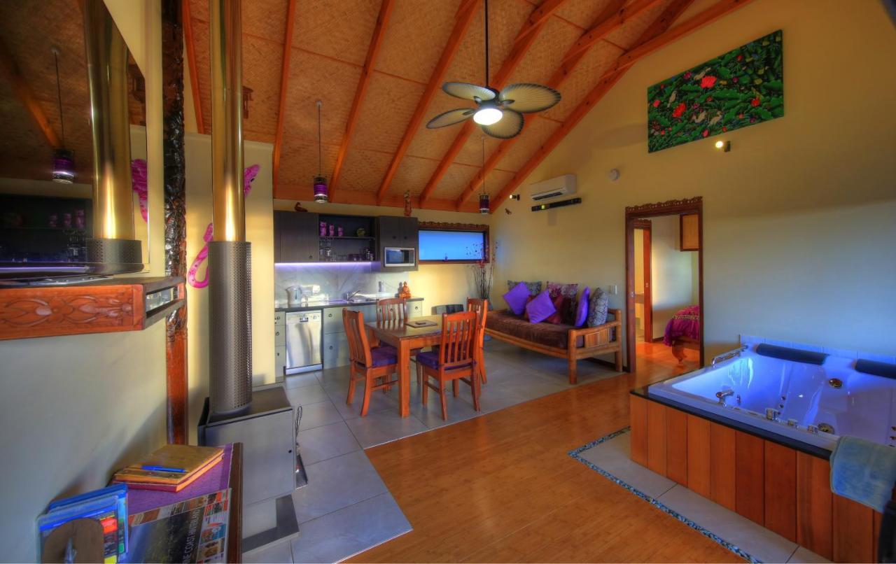 Maleny Tropical Retreat Bed & Breakfast Exterior photo