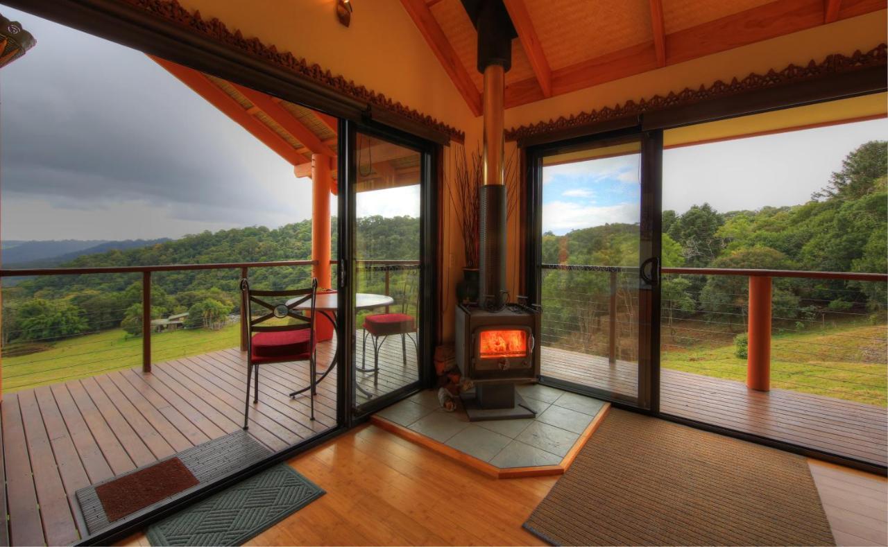 Maleny Tropical Retreat Bed & Breakfast Exterior photo