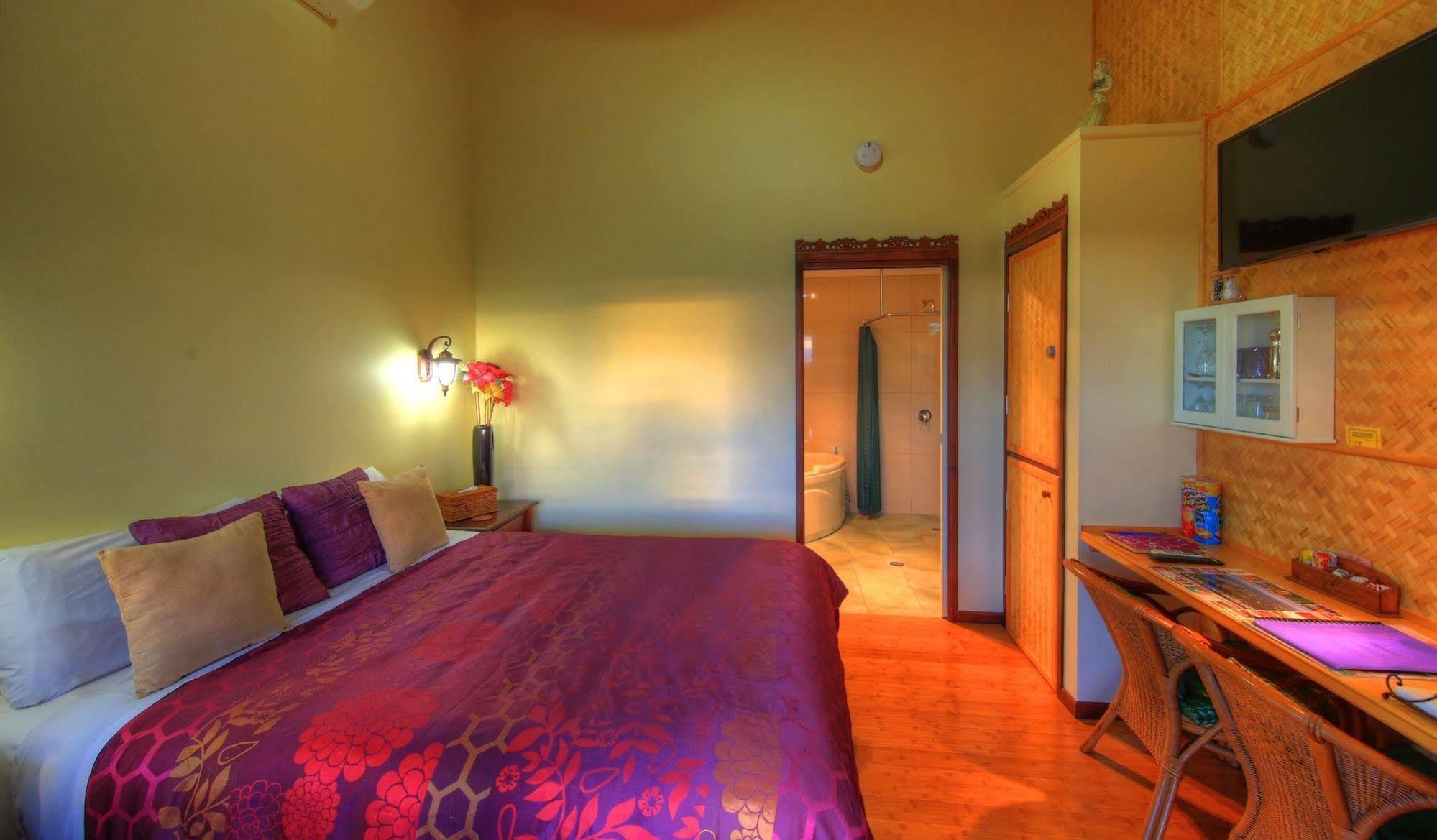 Maleny Tropical Retreat Bed & Breakfast Exterior photo